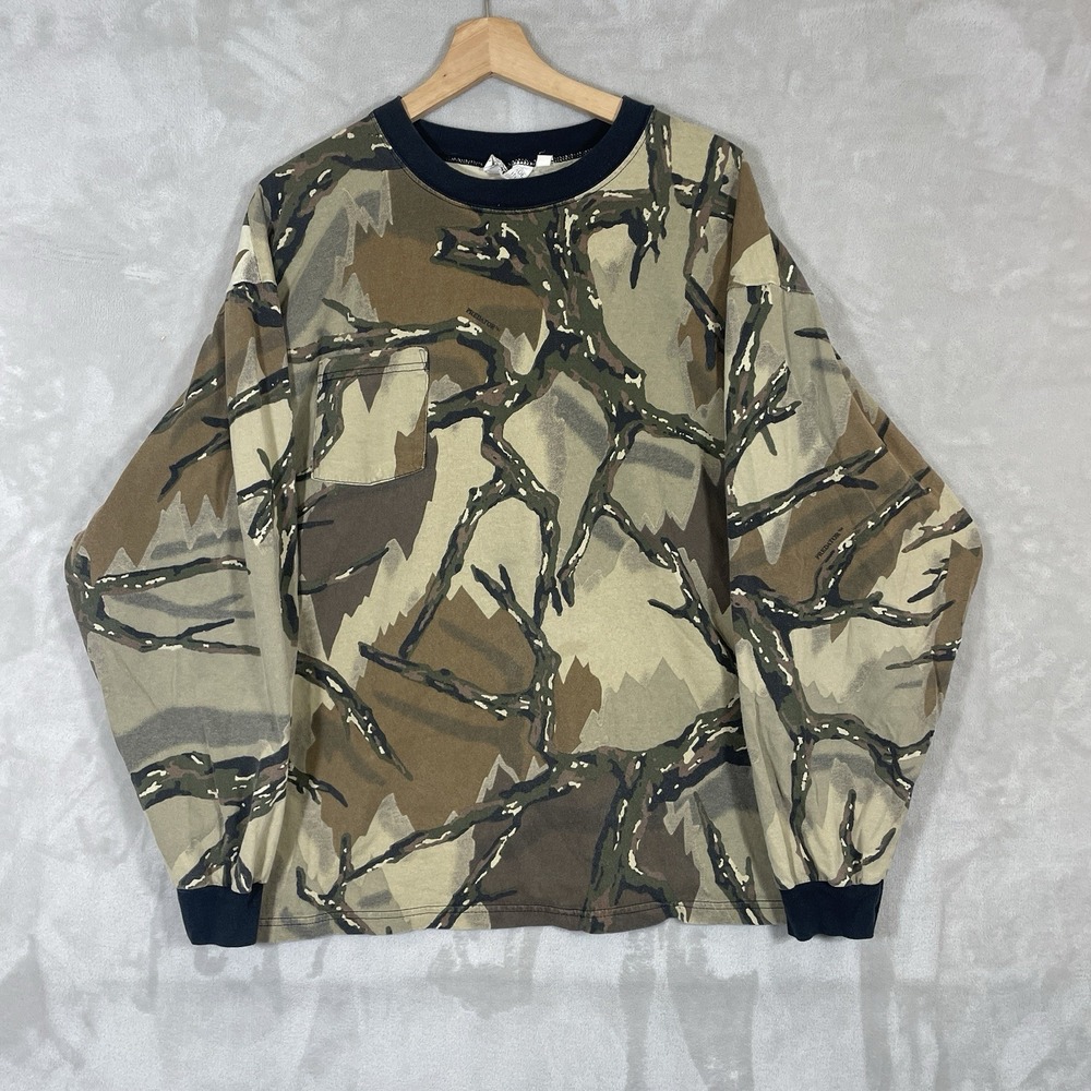 Vintage Predator Camoflauge Tshirt Longsleeve Mens XL Made in USA 80s Hunting